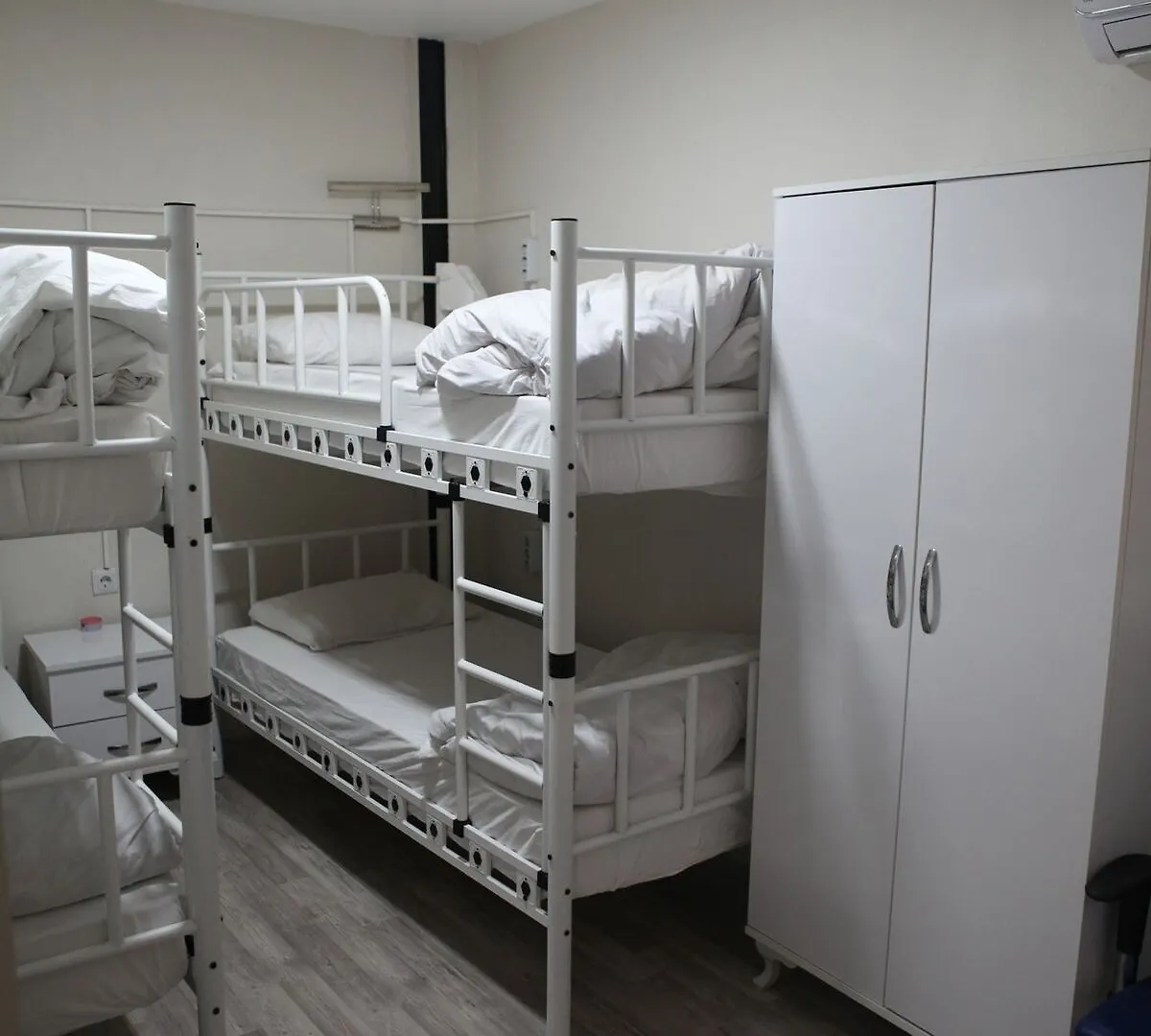 Rooster Hostel Izmir